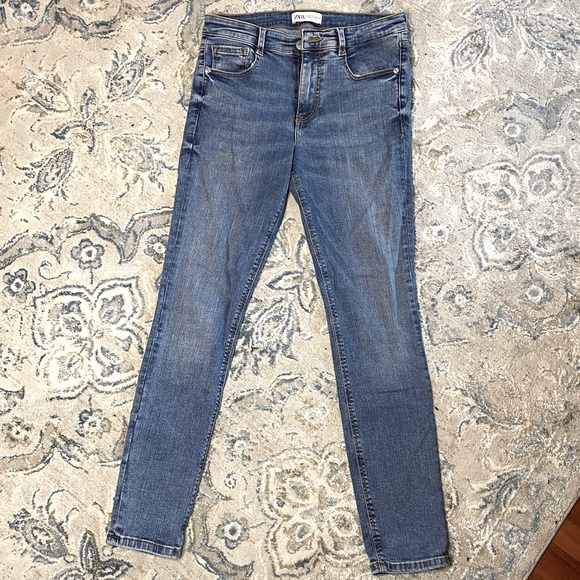 Zara Denim - Zara Premium Vintage Skinny Jean